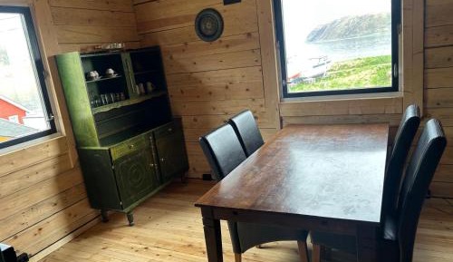 Two-Bedroom Apartment with Terrace and Sea View