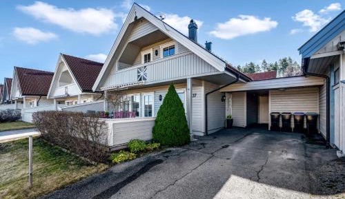 One-Bedroom House