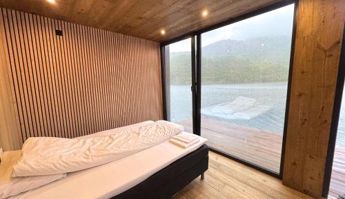 Double Room with Balcony and Sea View
