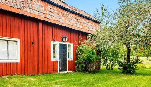 Two-Bedroom Holiday Home