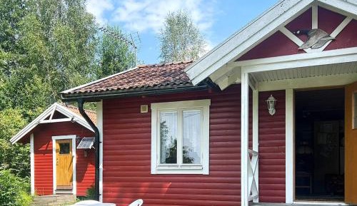 Two-Bedroom Holiday Home