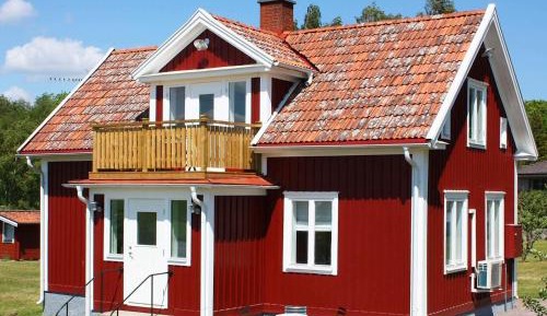 Two-Bedroom Holiday Home