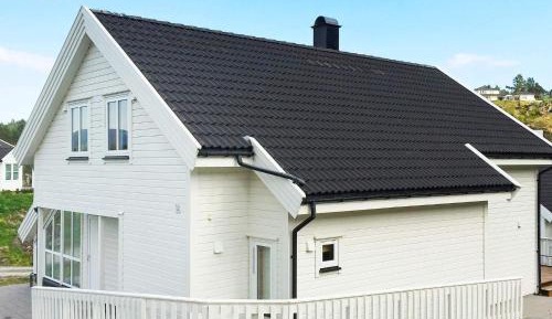 Four-Bedroom Vacation Home