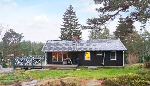 Two-Bedroom Holiday Home
