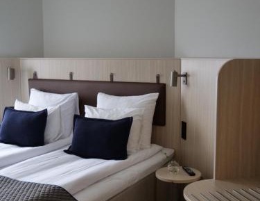 Compact Twin Room