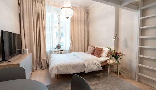 Studio Apartment