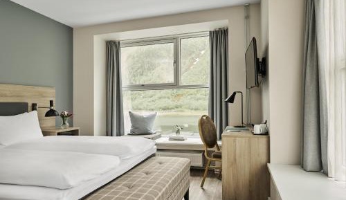 Superior Twin Room with Sea View