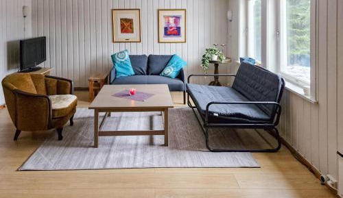 Three-Bedroom Vacation Home 