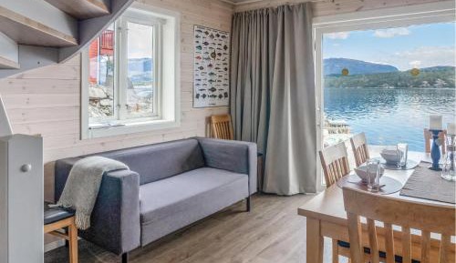 Three-Bedroom Vacation Home 