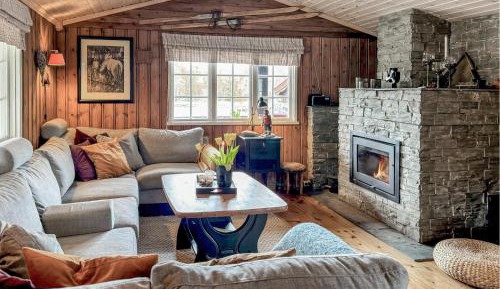 Three-Bedroom Vacation Home 