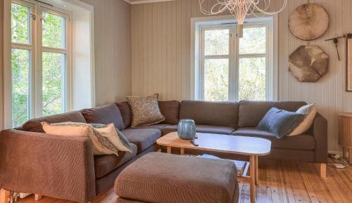 Three-Bedroom Vacation Home 