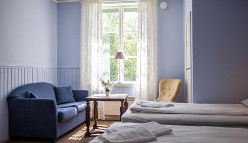 Superior Twin Room with Garden View