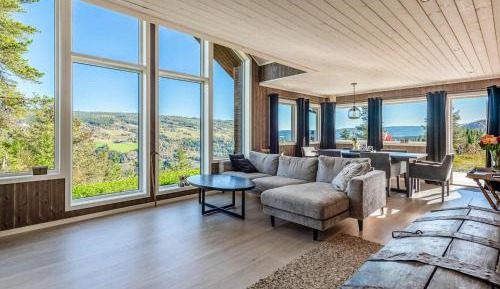 Four-Bedroom Vacation Home