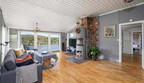 Four-Bedroom Vacation Home