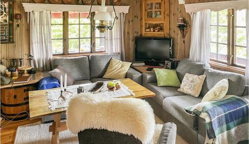 Three-Bedroom Vacation Home 