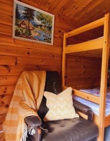 Chalet (4 Adults)