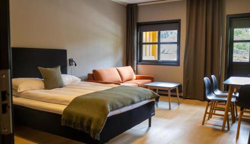 Flåm Harbor - Studio apartment with balcony