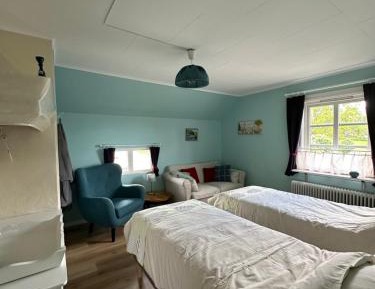Standard Twin Room with Sofa