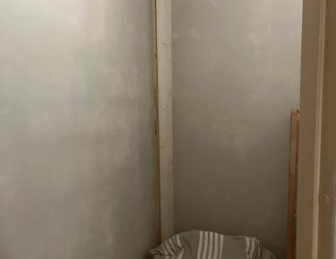 Small Single Room