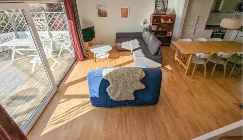 Three-Bedroom Vacation Home 