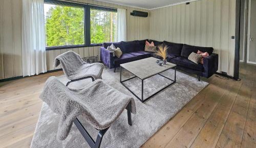 Three-Bedroom Vacation Home 