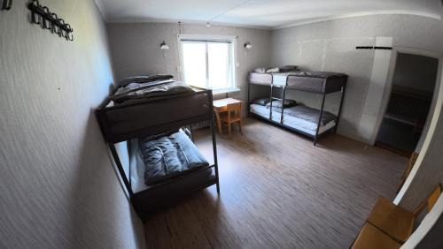 Mixed Dormitory Room