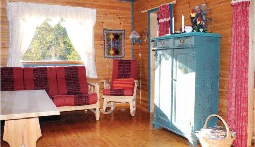 Three-Bedroom Vacation Home 