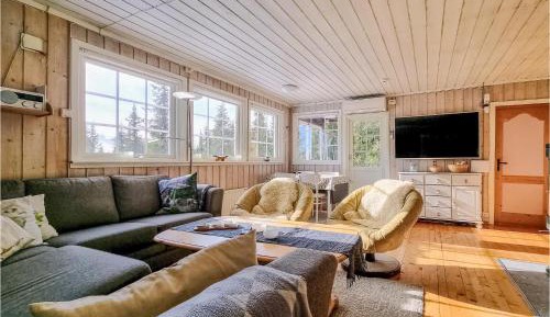 Three-Bedroom Vacation Home 