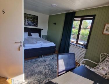 Double Room with Shared Bathroom