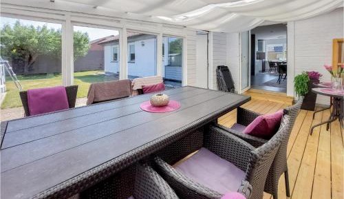 Three-Bedroom Vacation Home 