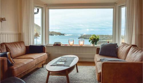 Three-Bedroom Vacation Home 