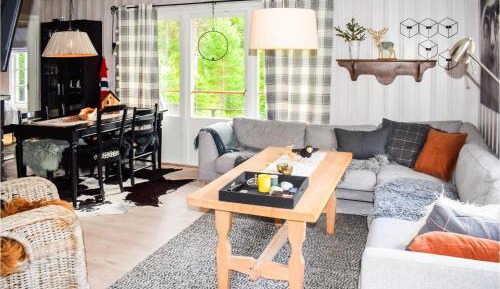 Three-Bedroom Vacation Home 
