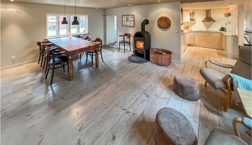 Four-Bedroom Vacation Home