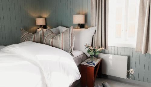 Village Cabin Suite Plus