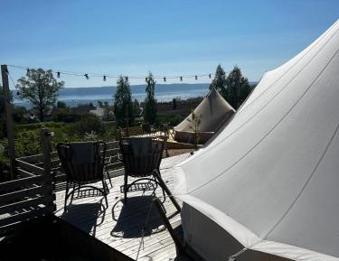 Tent 4