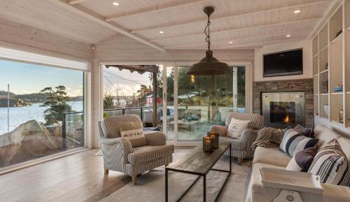 Three-Bedroom Vacation Home 