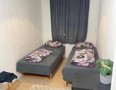 Twin Room with Shared Bathroom