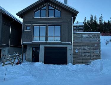 Four-Bedroom Vacation Home