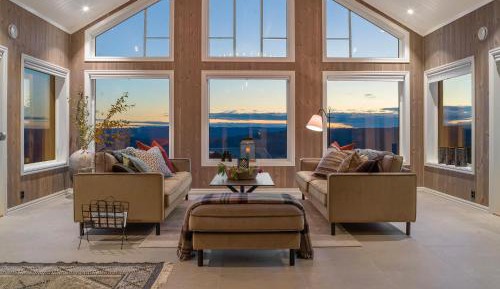 Three-Bedroom Vacation Home 