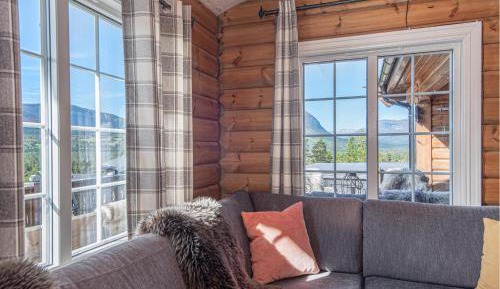 Three-Bedroom Vacation Home 