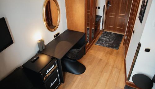 Economy Single Room