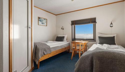 Twin Room with Bathroom