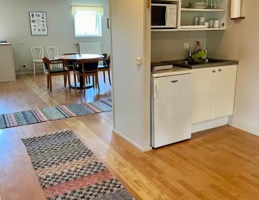Twin Room with Shared Bathroom