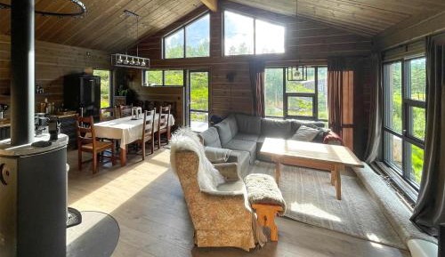Three-Bedroom Vacation Home 