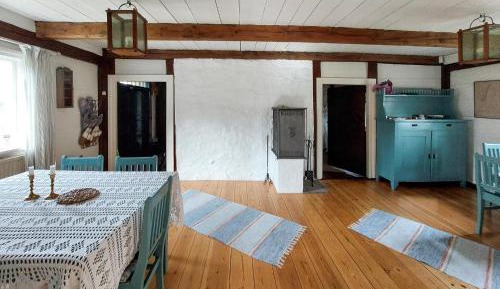 Four-Bedroom Vacation Home