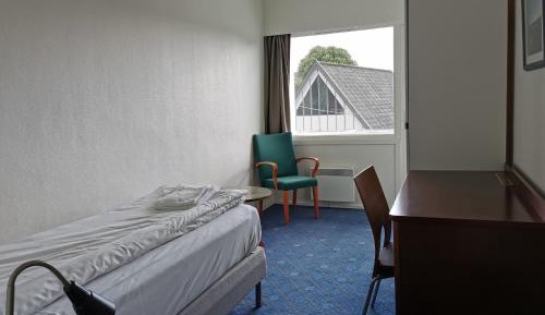 Budget Single Room