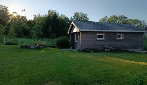 One-Bedroom House