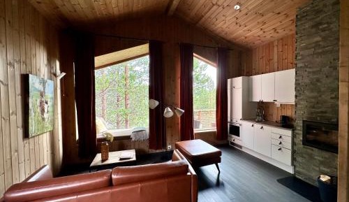 Cottage with Loft (4 Adults)