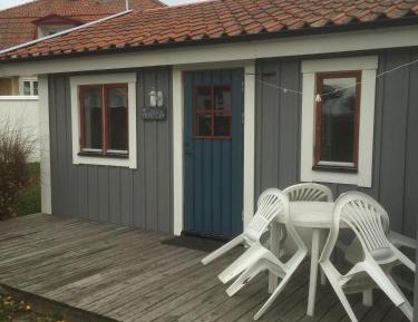One-Bedroom Cottage