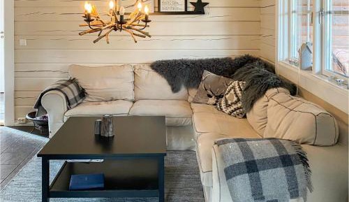 Three-Bedroom Vacation Home 
